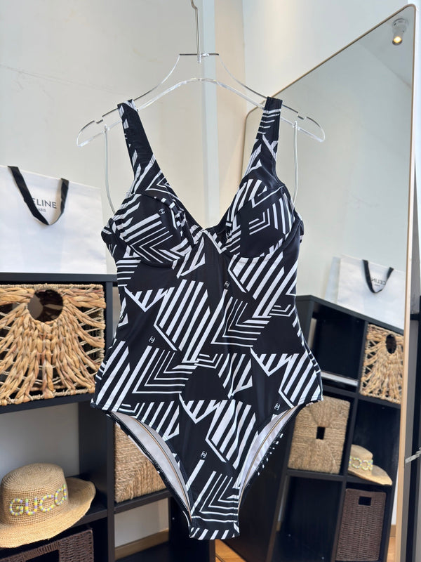 Chanel One-piece Swimsuit Black in Cotton 195154