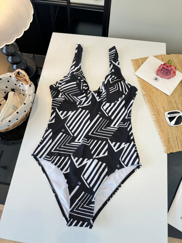 Chanel One-piece Swimsuit Black in Cotton 195154