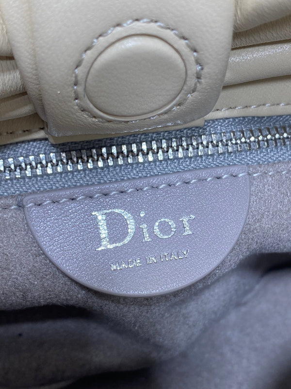 Dior 26 Bow Chain Bag in Ivory Lambskin