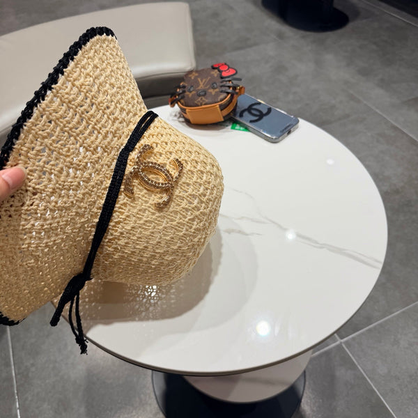 Chapeau de Pêcheur Chanel Beige en Paille 201671