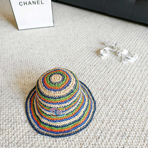 Bob Chanel arc-en-ciel en paille 201577
