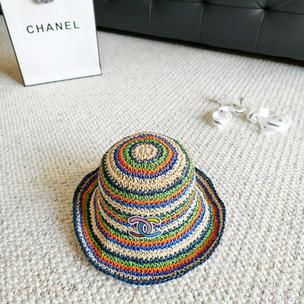 Bob Chanel arc-en-ciel en paille 201577
