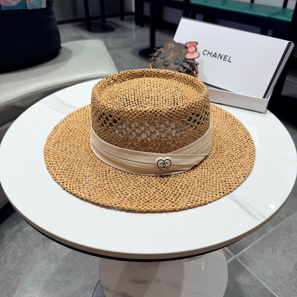 Chanel Chapeau Plat Camel Blanc en Paille 201564