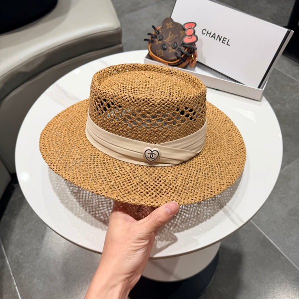 Chanel Chapeau Plat Camel Blanc en Paille 201564