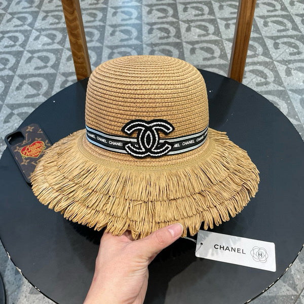 Bob Chanel en paille coloris camel 205631