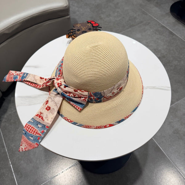 Chapeau Chanel à Nœud en Ruban Beige en Paille 205600