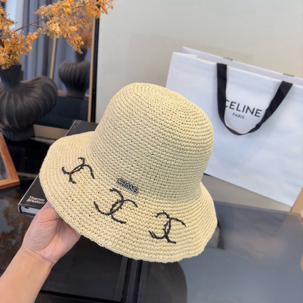 Chanel Chapeau Pliable d'Été Crème en Paille 205439