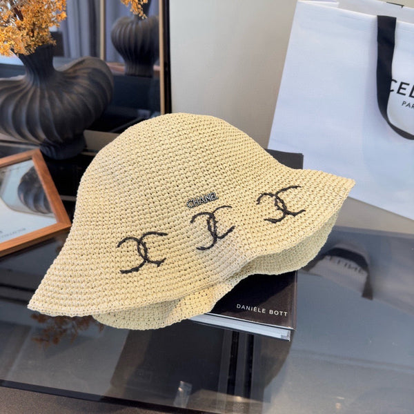 Chanel Chapeau Pliable d'Été Crème en Paille 205439