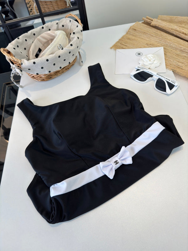 Maillot de bain une pièce Chanel noir en coton polyester 204692
