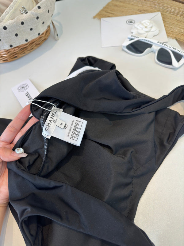 Maillot de bain une pièce Chanel noir en coton polyester 204692