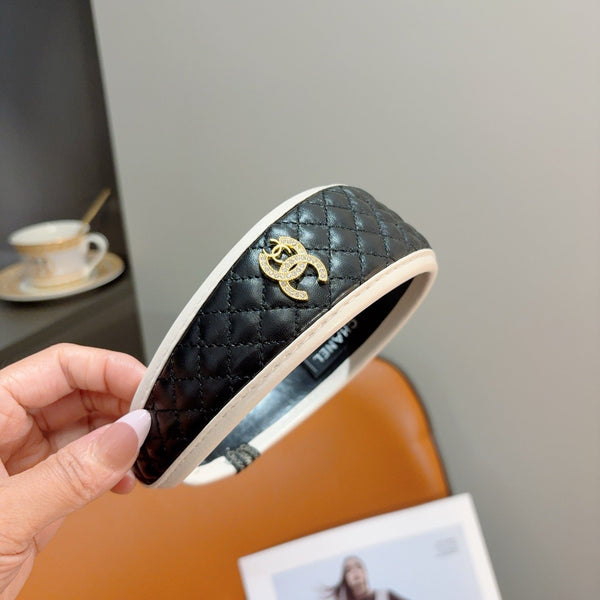 Chanel Headband with Logo Black in Leather 204859