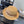 Chanel Chapeau de paille élégant à dessus plat beige 205391