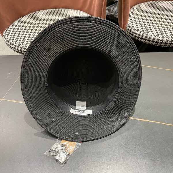 Chapeau de soleil Chanel noir en tissage 205279