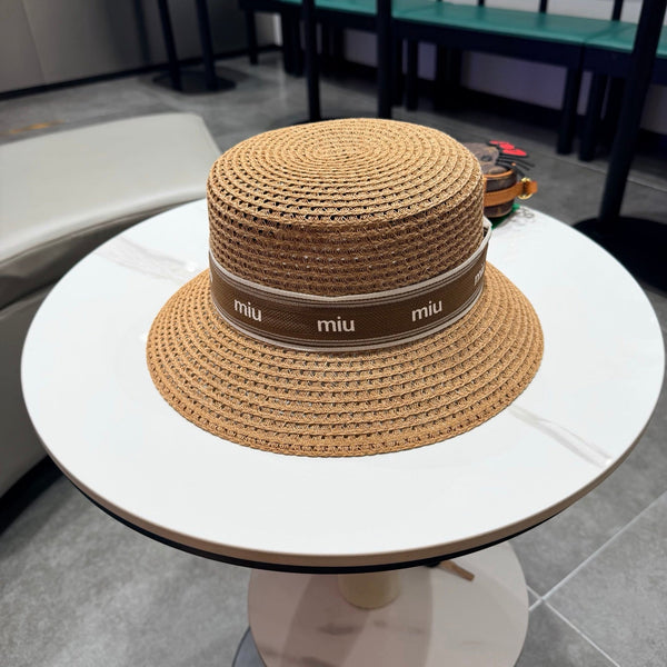 Chapeau bob Miumiu en paille marron camel 205586