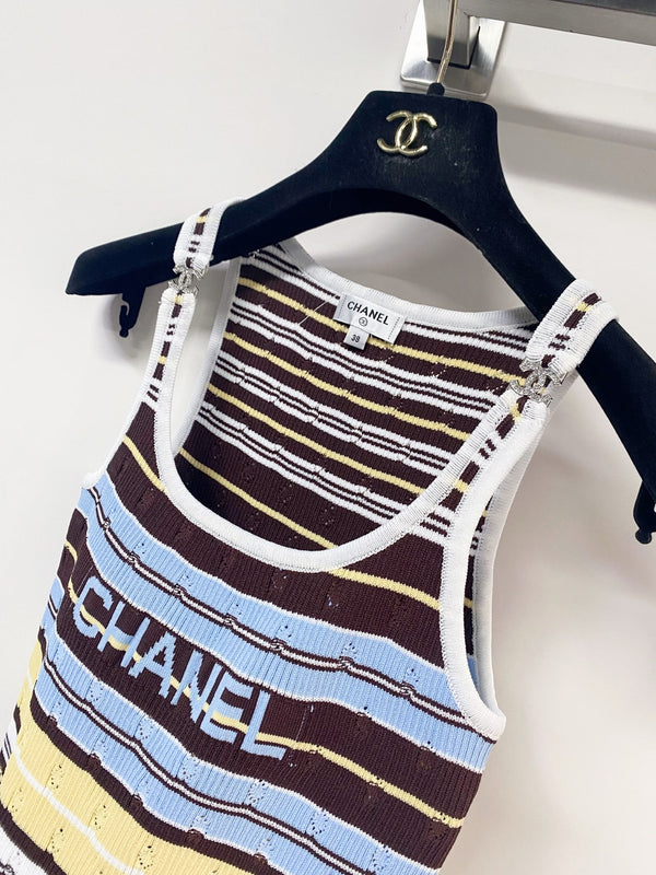 Chanel Two-Tone Vest Black Colorful in Wool 194362