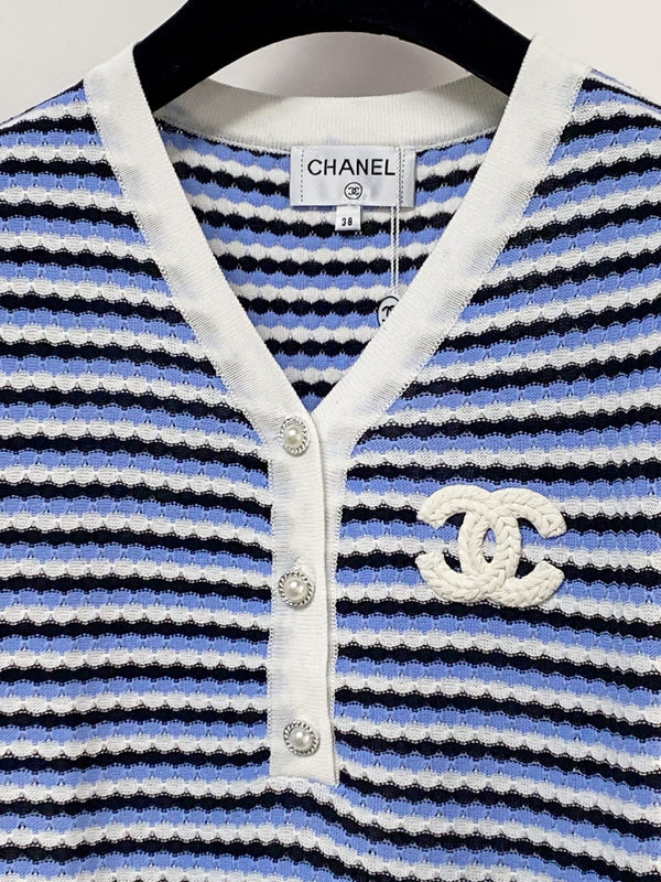 Chanel Two-Tone Short-Sleeve T-Shirt Blue White in Viscose 194326