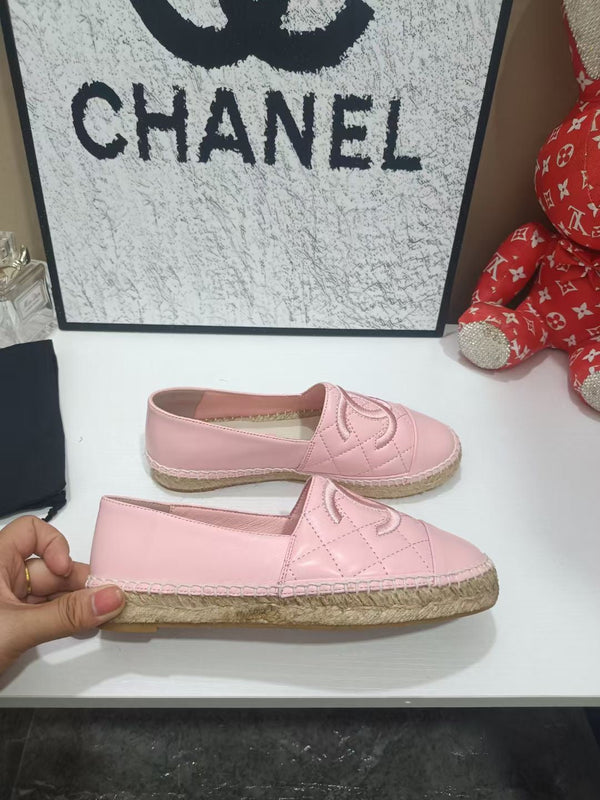 Chanel Espadrilles Rose en cuir de vachette 684838