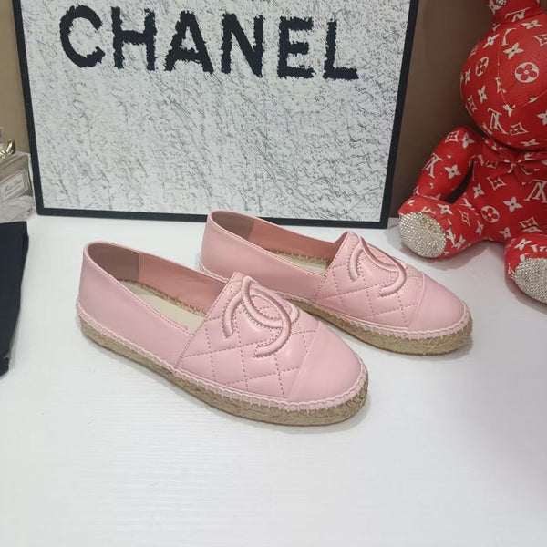 Chanel Espadrilles Rose en cuir de vachette 684838