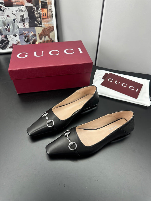 Gucci 26 Vittoria Horsebit Ballet Flats Black in Leather 688309