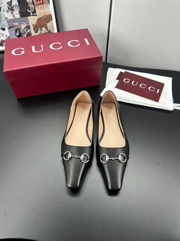 Gucci 26 Vittoria Horsebit Ballet Flats Black in Leather 688309