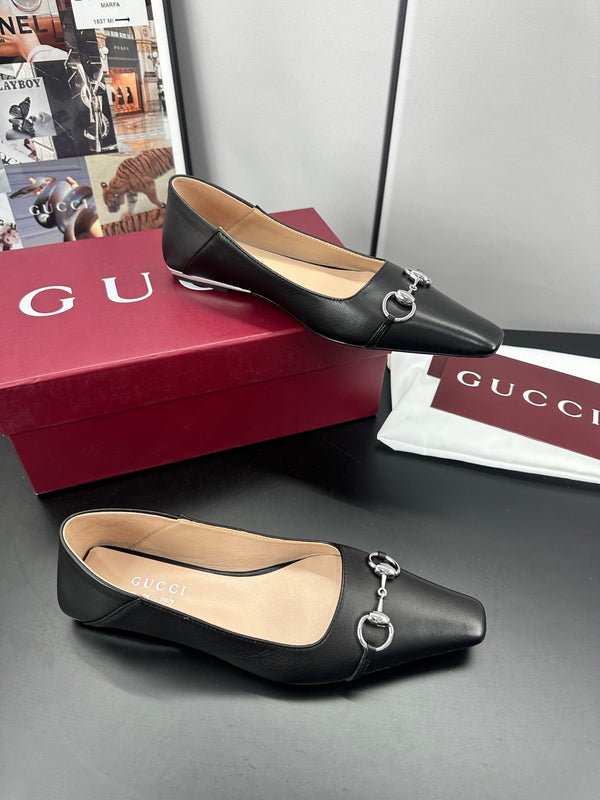 Gucci 26 Vittoria Horsebit Ballet Flats Black in Leather 688309