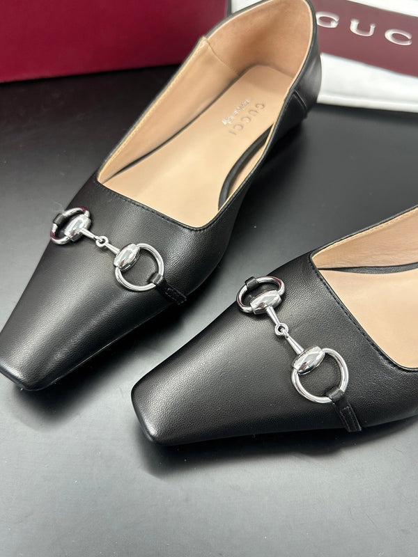 Gucci 26 Vittoria Horsebit Ballet Flats Black in Leather 688309