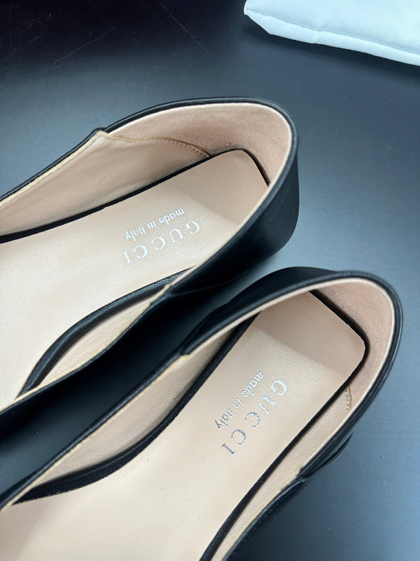Gucci 26 Vittoria Horsebit Ballet Flats Black in Leather 688309