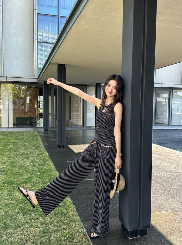 Chanel 26 Tailleur Rayé Noir en Acétate 202866