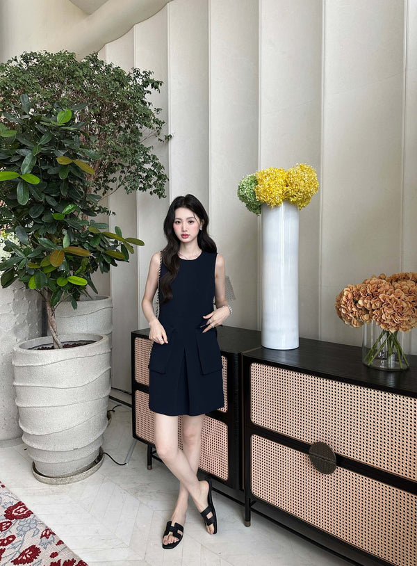 Robe Chanel noire en acétate 202467