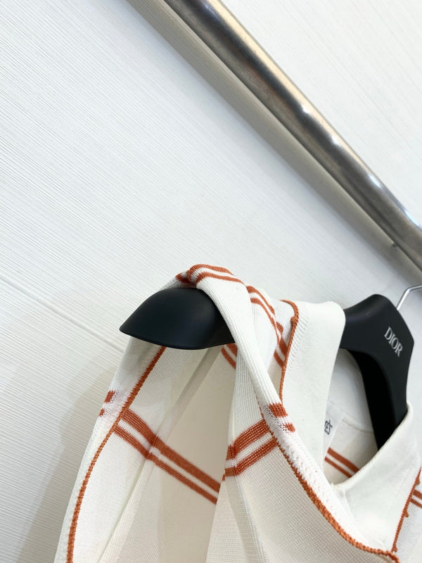 HM White and Orange Striped Sleeveless Polo Knit Vest in Polyester 195932