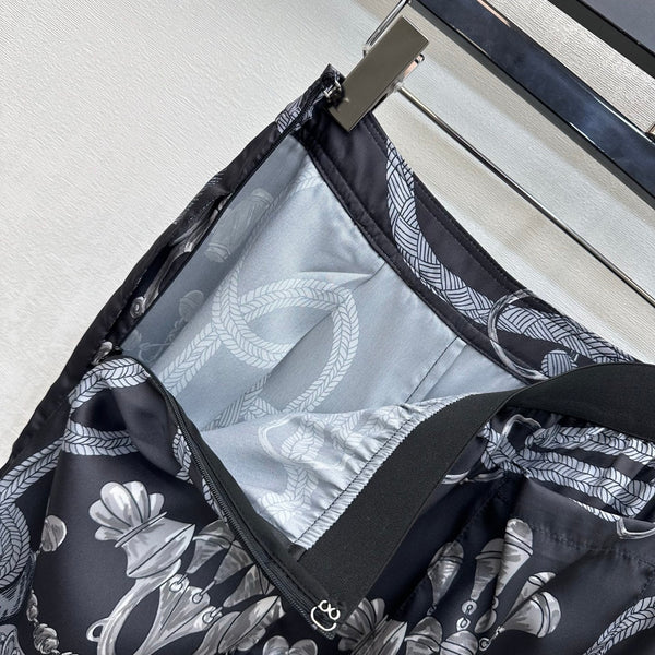 HM 26 Pantalon droit imprimé Noir en Soie de mûrier 180936