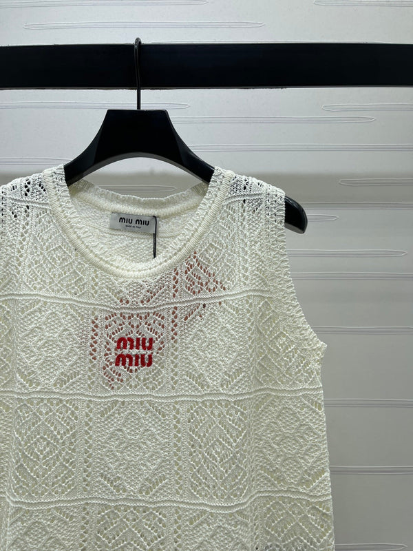 Miu Miu 26 Pattern Vest White in Wool 221699