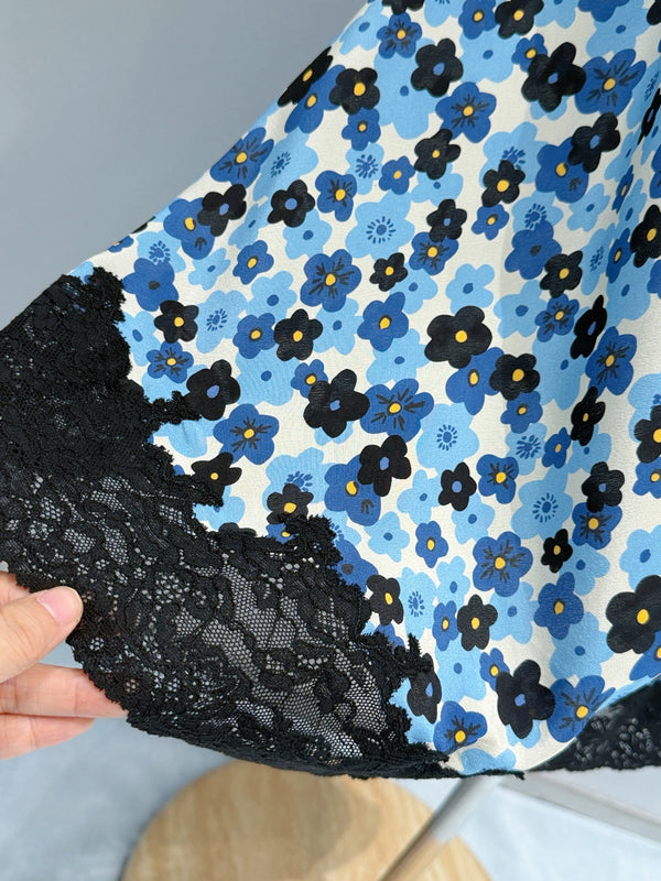 Robe Miu Miu en soie de mûrier à col en V fleuri bleu 221190