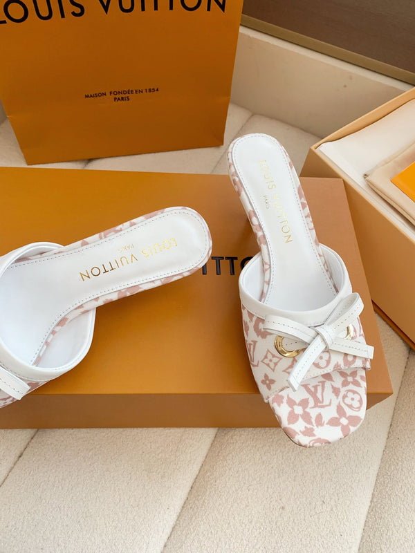 LV 26SS Single Kitten Heel Sandals 55 Light Pink in Cowhide 703053