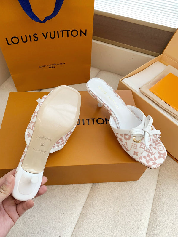 LV 26SS Single Kitten Heel Sandals 55 Light Pink in Cowhide 703053