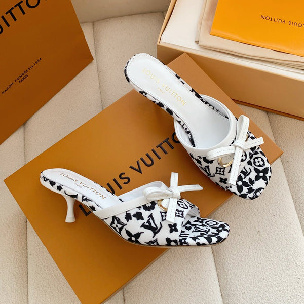 LV 26SS Single Kitten Heel Sandals 55 White Black in Cowhide 703052