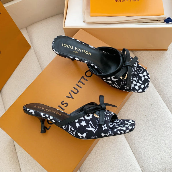 LV 26SS Single Kitten Heel Sandals 55 Black in Cowhide 703050