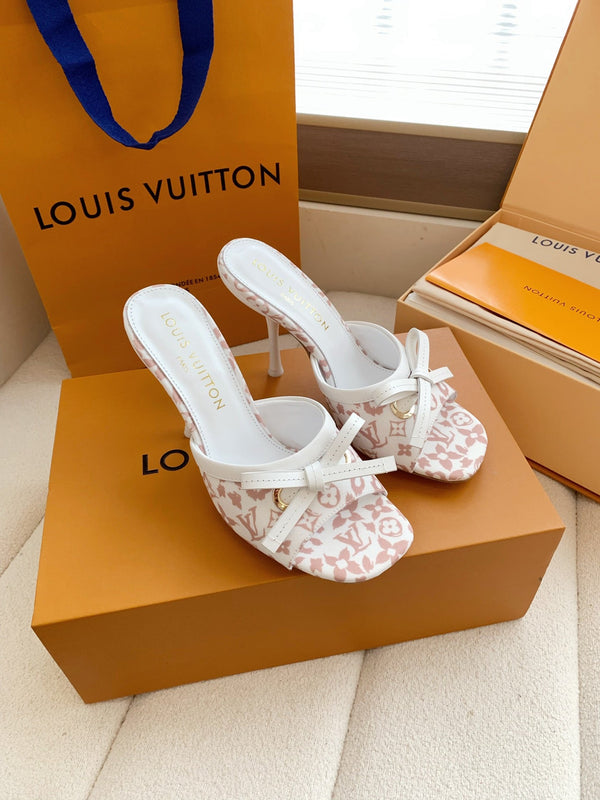 LV 26SS Single Kitten Heel Sandals 105 Light Pink in Cowhide 703048