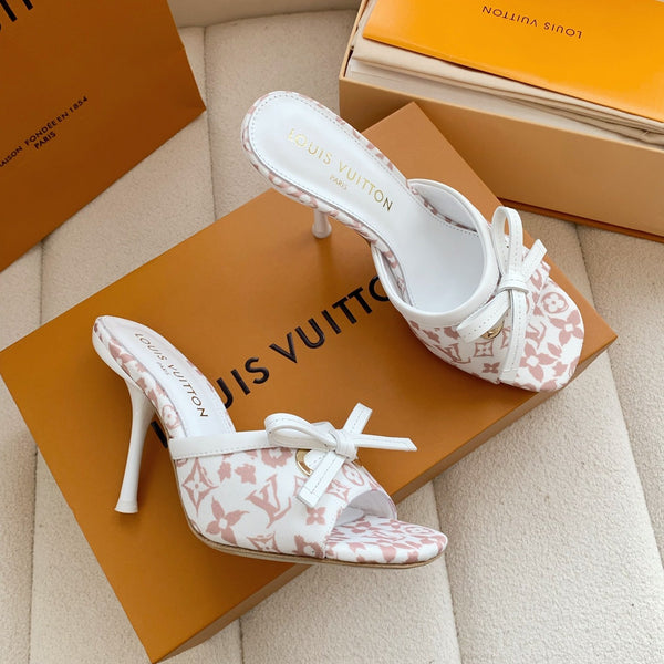 LV 26SS Single Kitten Heel Sandals 105 Light Pink in Cowhide 703048