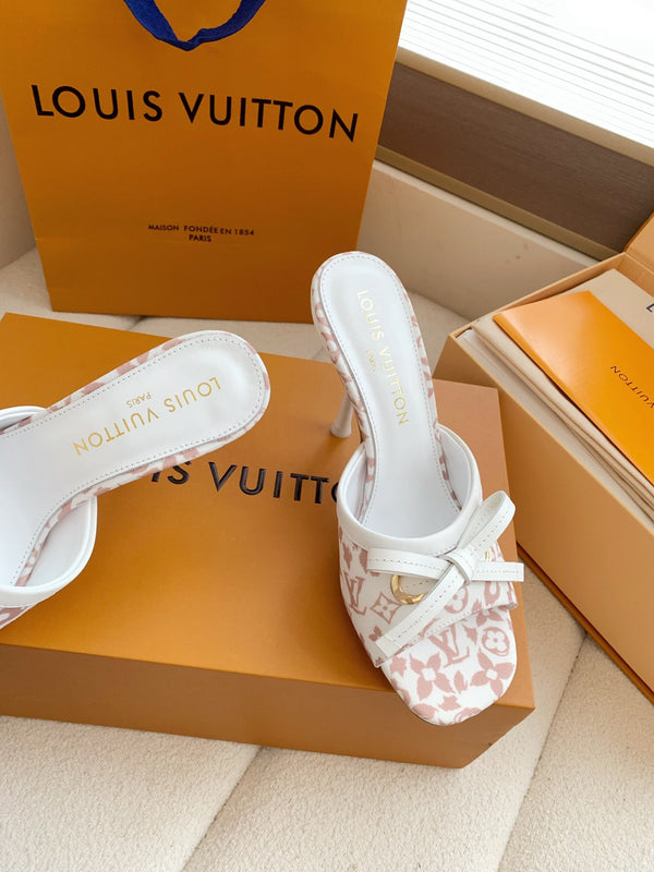 LV 26SS Single Kitten Heel Sandals 105 Light Pink in Cowhide 703048