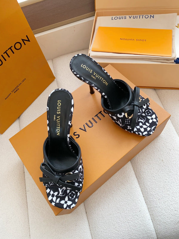 LV 26SS Single Kitten Heel Sandals 105 Black in Cowhide 703045
