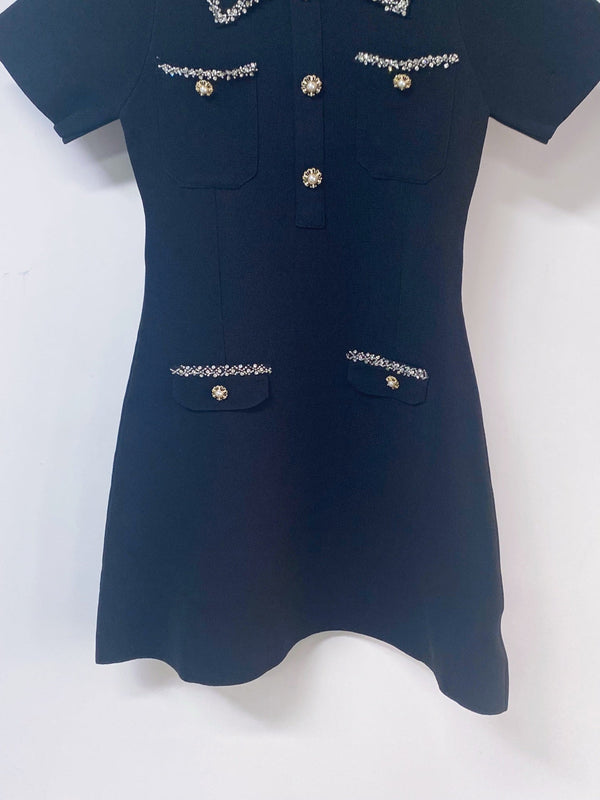 Robe Chanel manches courtes noire en polyester 262507