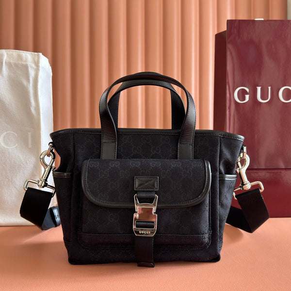 Gucci Cross Body Bag 23 Black in Canvas 284898