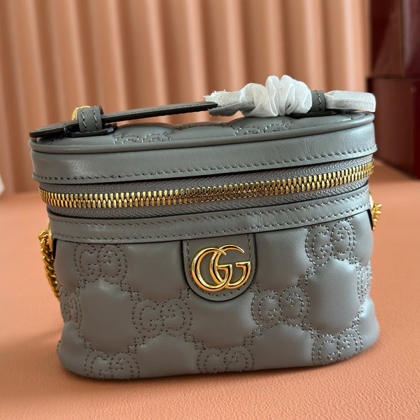 Gucci GG Matelassé Mini Bag 16 Gray in Quilted Leather 284908