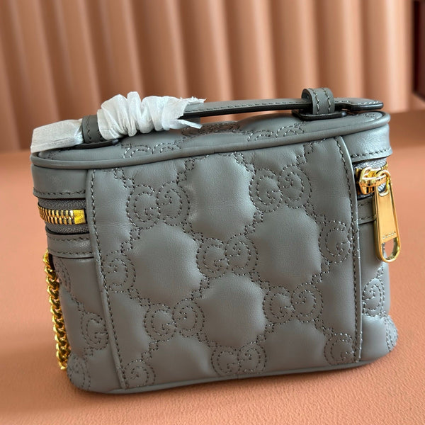Gucci GG Matelassé Mini Bag 16 Gray in Quilted Leather 284908