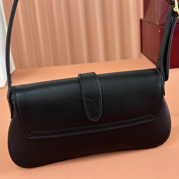Gucci 26 Jackie Small 21.5cm Black Gold in Cowhide 284989