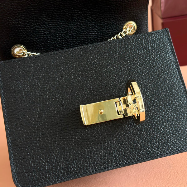 Gucci Interlocking G Shoulder Bag 20 Black in Cowhide 285229