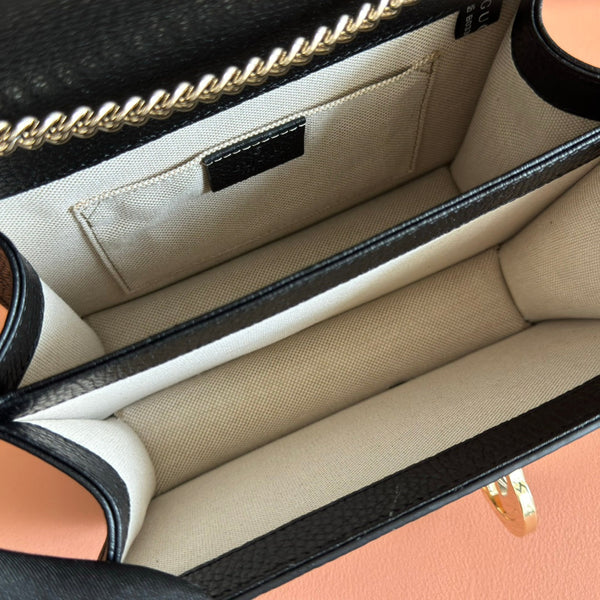 Gucci Interlocking G Shoulder Bag 20 Black in Cowhide 285229