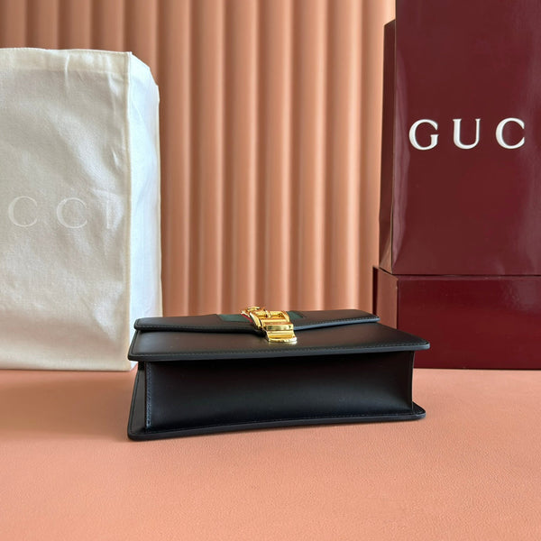 Gucci Sylvie 25.5 Shoulder Bag Black Gold in Cowhide 285222