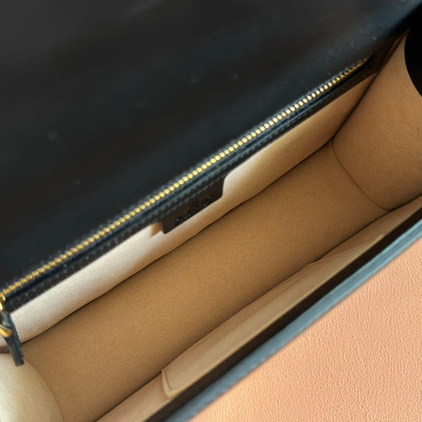 Gucci Sylvie 25.5 Shoulder Bag Black Gold in Cowhide 285222